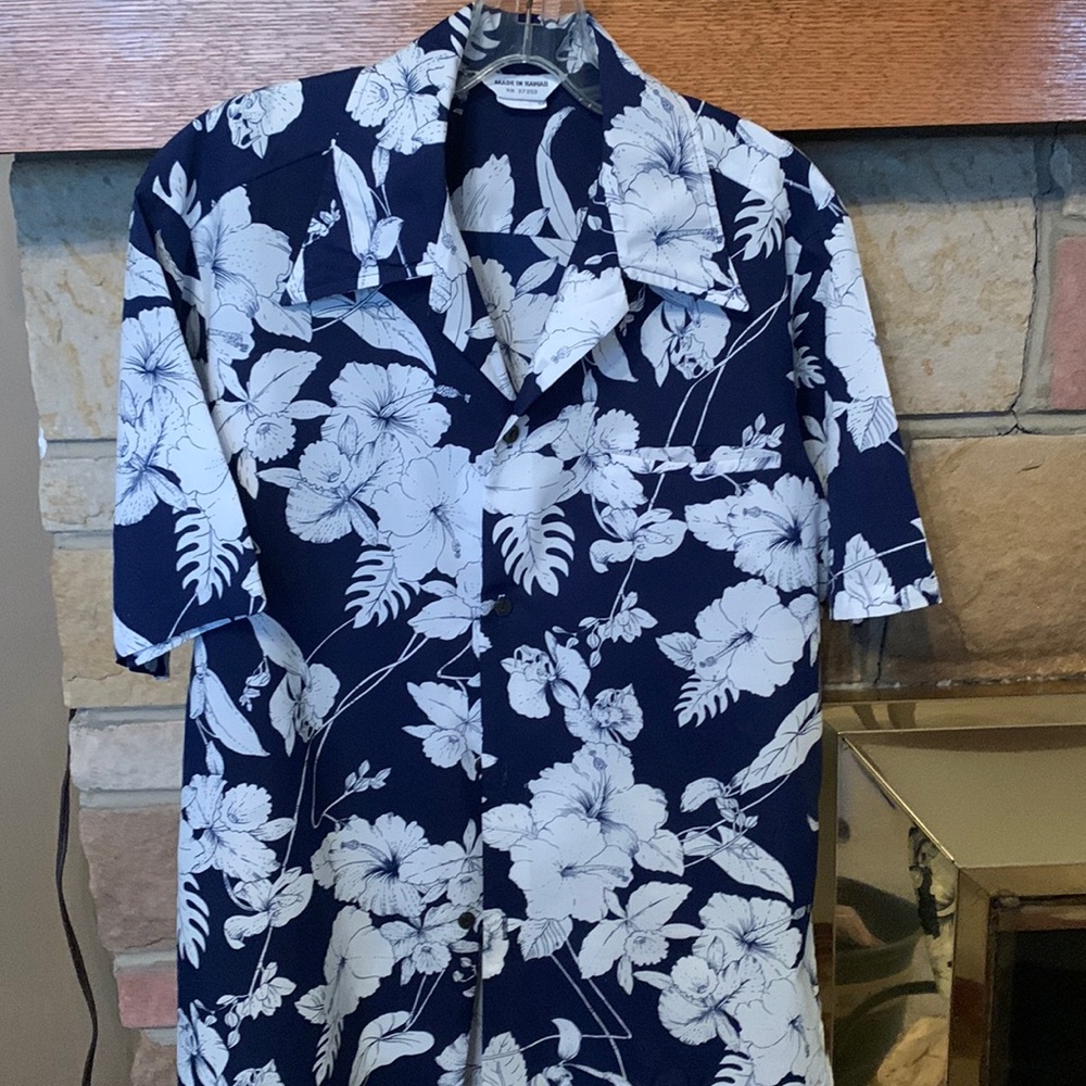 Hawaiian shirt - Men’s L